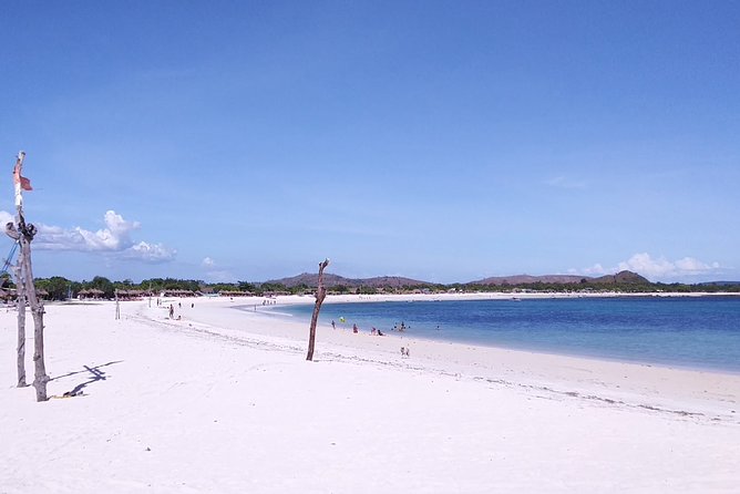 Full-Day Private Trip to South Lombok - Tanjung Aan Beach, long flat walking and easy beach wandering