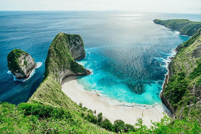 Full-Day Tour To Nusa Penida Bali - Lunch, Mineral Water, and Entry Fees: What Your Money Actually Buys