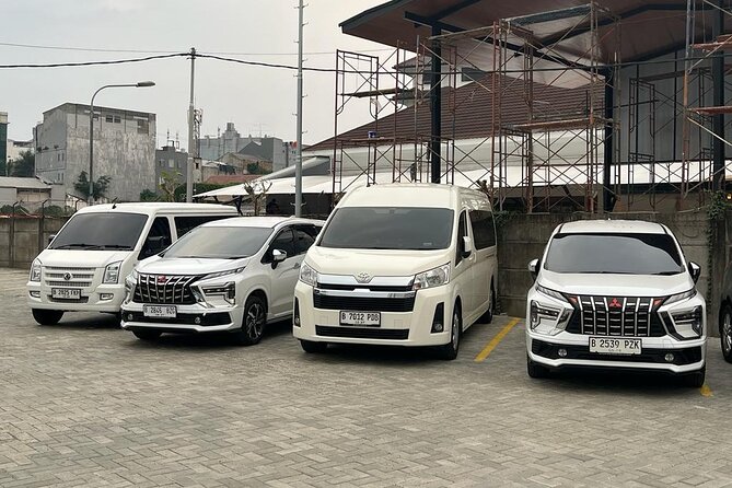 Fullday 10 hours rent a car in Jakarta city with toll & parking - Key things that make this Jakarta rental work