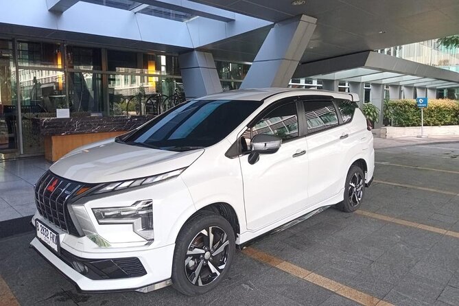 Fullday 10 hours rent a car in Jakarta city with toll & parking - Should you book this Jakarta private car rental?