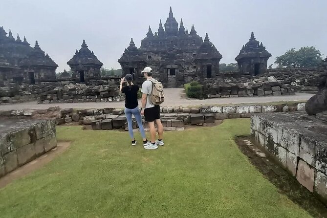 FUN Cycling Tour De Temples - Plaosan Temple: the Twin Temple feel and the Hindu plus Buddhist mix