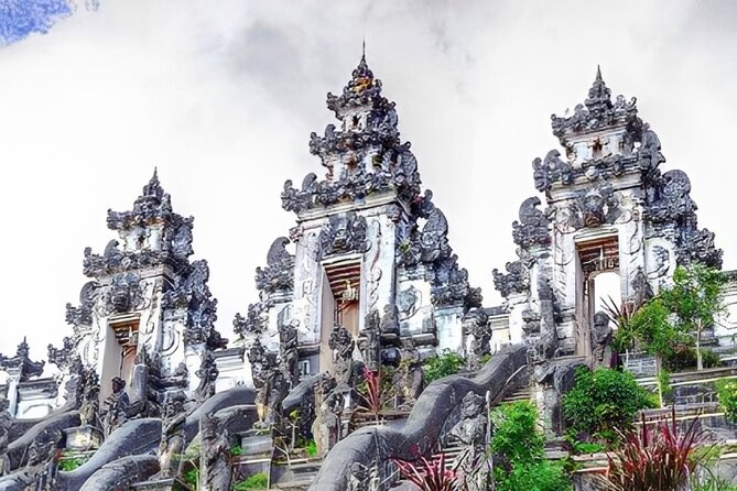 Gates of Heaven Tour: Tirta Gangga - Kanto Lampo Waterfall - Lotus Lagoon in Candidasa: Quick, Colorful, and Very Photo-Led