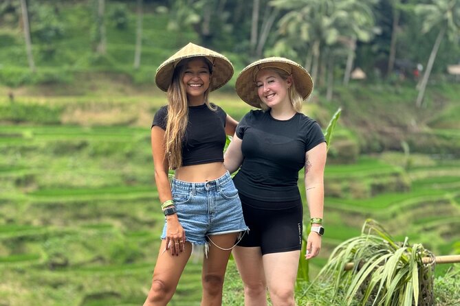 Gunung Kawi Rice Terrace Swing And Waterfall Private Guided Tour - Stop 1: Sacred Monkey Forest Sanctuary and the Campuhan river bridge views