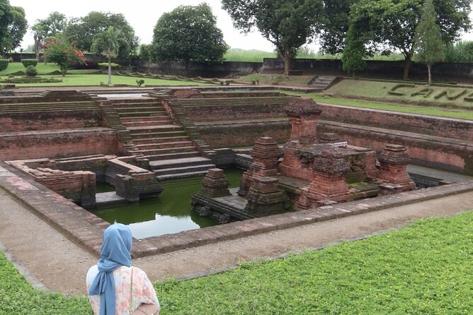 Half-Day Private Majapahit Historical Tour from Surabaya - Kedaton Temple, the longest stop and the most “palace” feeling