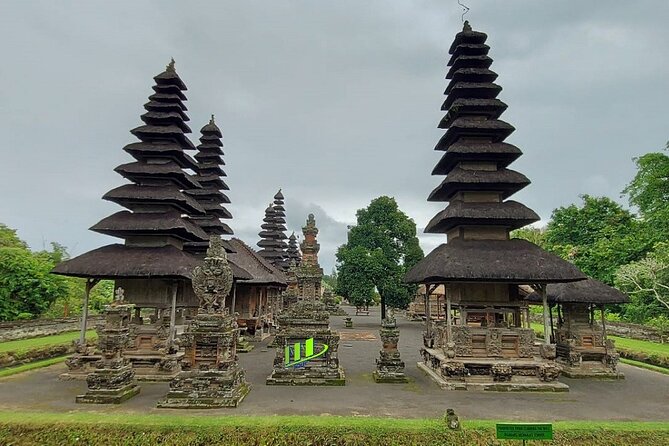 Half-Day Private Tour to Tanah Lot and Bali Royal Temple - Key things to know before you go