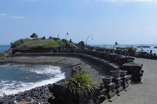 Half-Day Taman Ayun UNESCO and Tanah Lot Temple with private Car - The nine water jets and Dewa Nawa Sanga symbolism
