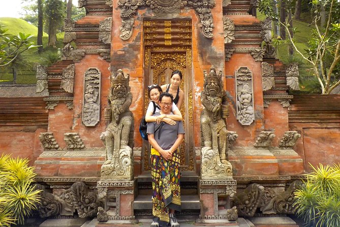 Half-Day Ubud Electric Cycling Tour to Tirta Empul Water Temple - Lunch at Pangkon Bali: a real meal after the ride