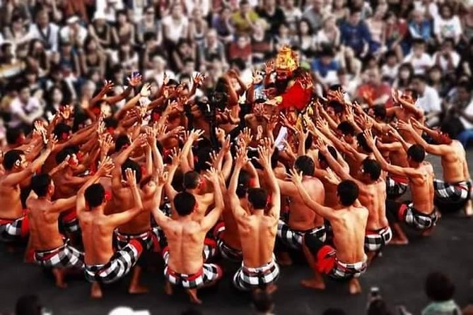 Half Day Uluwatu Temple And Kecak Dance Private Guided Tour - Key things I’d focus on before you book