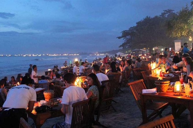 Halfday Tour:Uluwatu Temple,Kecak Dance and Dinner Jimbaran Beach with Transport - Entering Uluwatu Temple: the cliff views and the 2-hour window