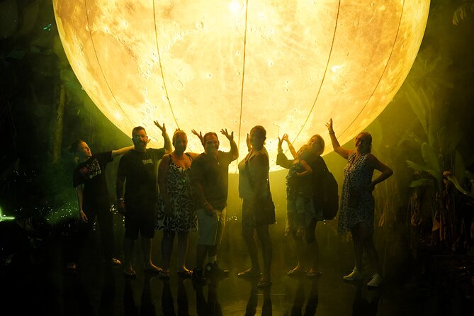Hikaria: Bali's First Immersive Night Walk - Traditional dance and live music, plus why it feels different