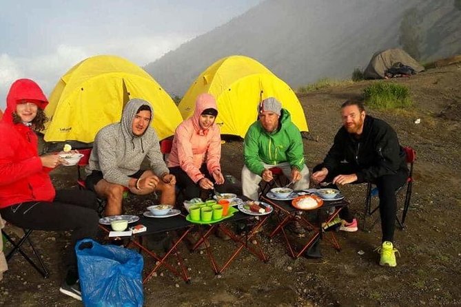 Hiking Rinjani Volcano To Crater rim Senaru 2 Days, Group - Syam Trekker - Guides and porters: where the experience gets its character