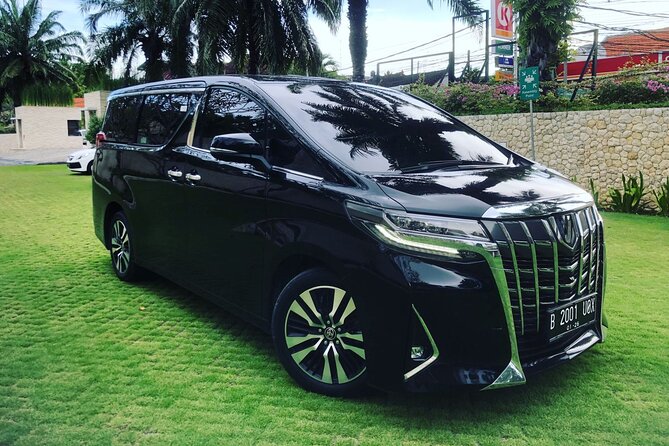 Hire a Luxury Private Car in Bali with an English Speaking Driver - What You Really Get From a Bali Private Car Hire With English Driver