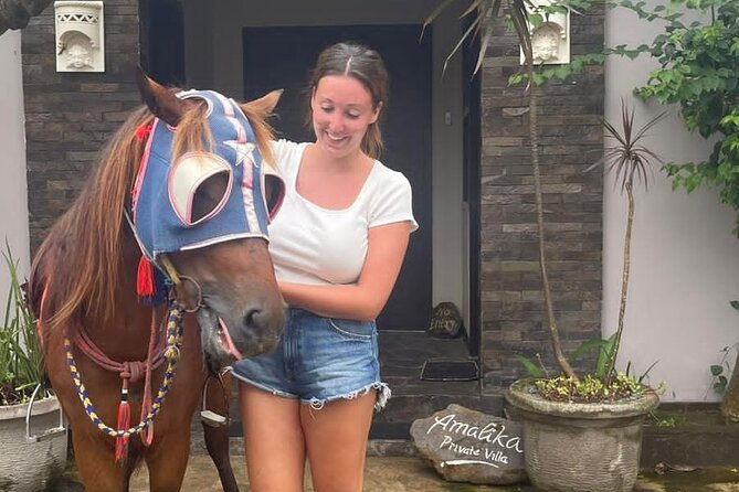 Horse Ride On The Beach Gili Islands - Sunset on white sand: what your ride feels like