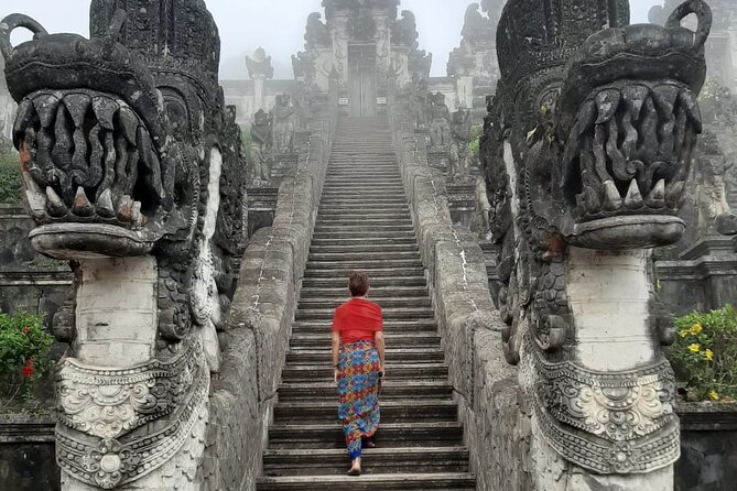 Instagram Tour Popular Spot in Bali - Private & All-inclusive - How this Ubud night tour balances day temples and evening scenes