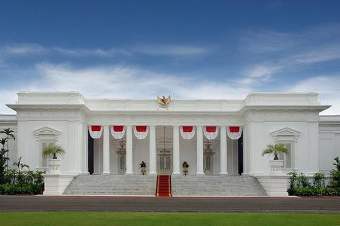 Jakarta Half-Day Guided Tour with a Private Fun Local Host - Price and value: what $55 buys in the real world