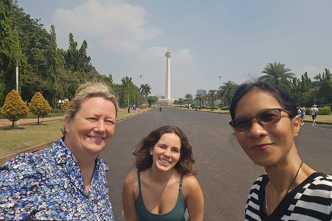 Jakarta Half Day Visit The Monument with Highlight City Tour - Why this half-day Monas and Old Town loop works so well