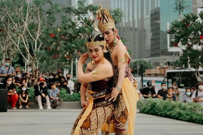 Jakarta Indonesian Culture in half Day - Jakarta’s half-day plan, built for real first impressions