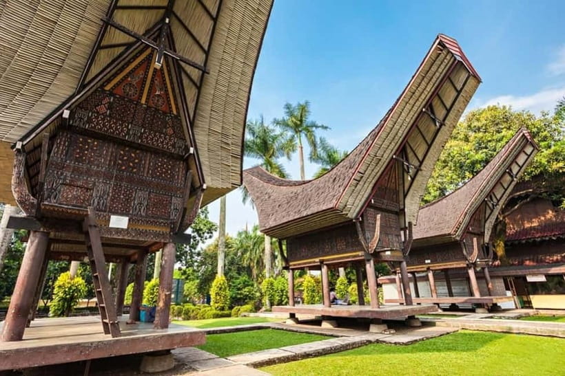 Jakarta: Taman Mini Indonesia Cultural Park Entry Ticket - Museums Inside the Park: How to Choose Without Blowing Your Budget