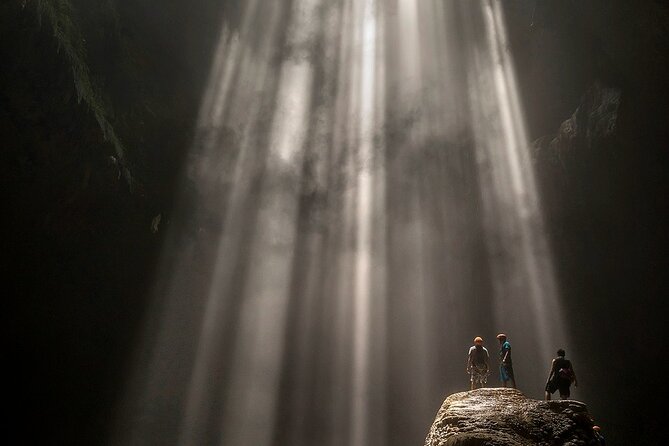 Jomblang Cave With cave Pindul River Tubing one day tour - Meeting your driver in Yogyakarta, and why going early pays off