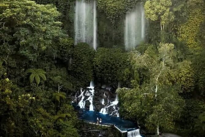 Lombok Private Tour-Car Hire With Full day Customize Trip - Town and Temple Stops: Mataram and Pura Agung Narmada