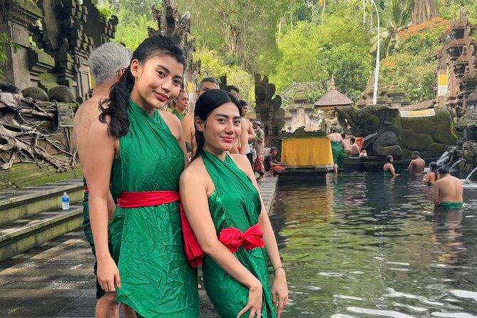 Melukat Ceremony and Temple Tour at Tirta Empul Temple - Tirta Empul and the Melukat ceremony: what you are actually doing