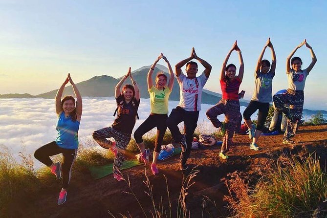 Mount Batur Guide and Natural Hot Spring - Photo time and the coffee plantation stop for real Bali flavor