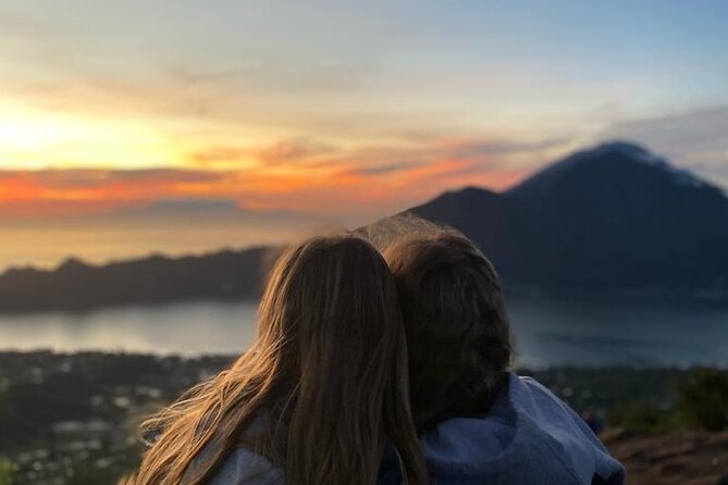 Mount Batur Sunrise Hike, Breakfast & Hot Spring - The summit moment: sunrise timing and how breakfast fits