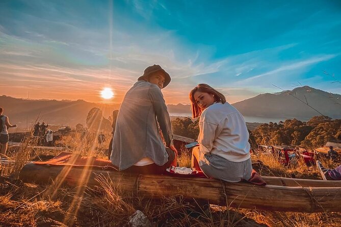 Mount Batur Sunrise Jeep With Black Lava - Optional coffee time: a gentle end to a big morning