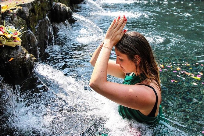 Mount Batur Sunrise Trekking Private Guide - Tirta Empul Temple: The Sacred Spring Element
