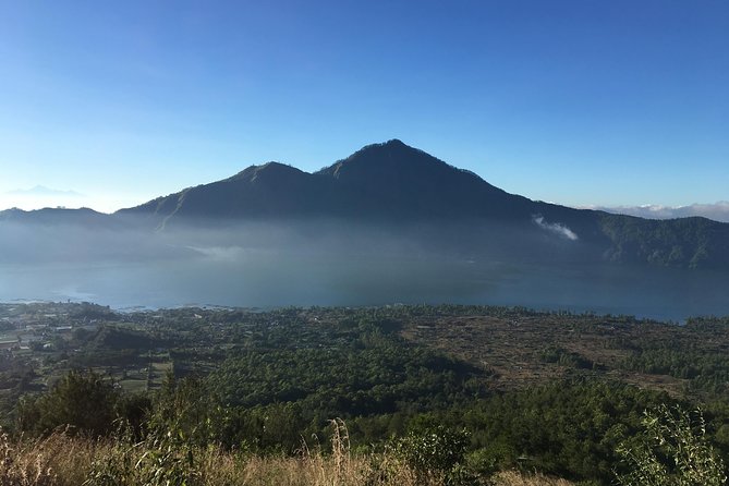 Mount Batur Sunrise Trekking With Local Guide - Toya Bungkah Meet-Up: Your Gear Check and Quick Briefing