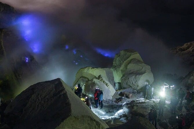 Mount Ijen Volcanic Crater Overnight Trip from Bali - Munduk rice terraces: a short breath before the long haul