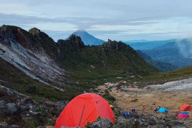 Mount Sibayak Sunrise Hike from Medan - Mount Sibayak Sunrise Hike: what the 3-hour climb feels like
