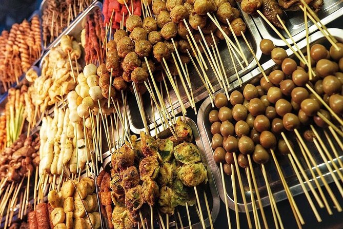 Night Walking Tour-Malioboro street food with guide at Yogyakarta - Jalan Wijilan for nasi gudeg and classic Yogya comfort