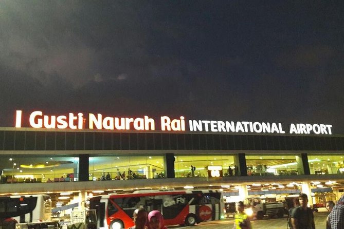 Nusa Dua Departure transfer to Bali Airport International (DPS) - The car setup, luggage reality, and who should choose this