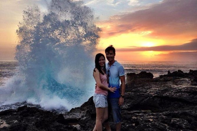 Nusa Lembongan Instagram Tour: The Most Famous Spots (Private & All-Inclusive) - Yellow Bridge: classic Instagram framing, but watch your footing
