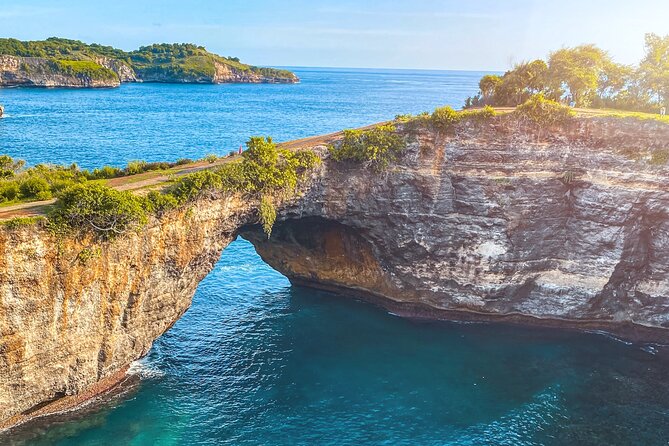 Nusa Penida 2 Day 1 Nights Guided Private Bali Tour - Day 1 on Nusa Penida, the west side from rock lagoons to beach cliffs