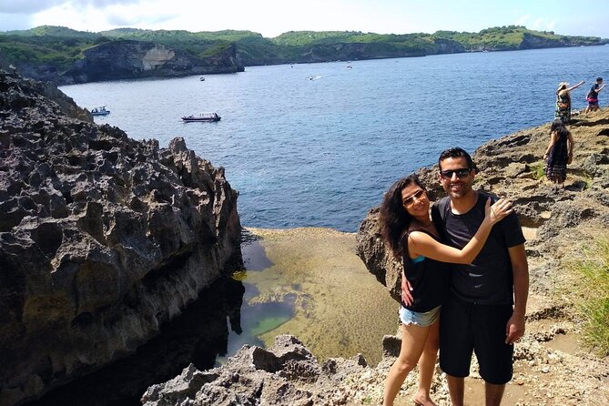 Nusa Penida 4 Spot Snorkeling with Manta and Island Tour - Lunch at Bella Queen Resto and Bar: A Real Break in the Middle