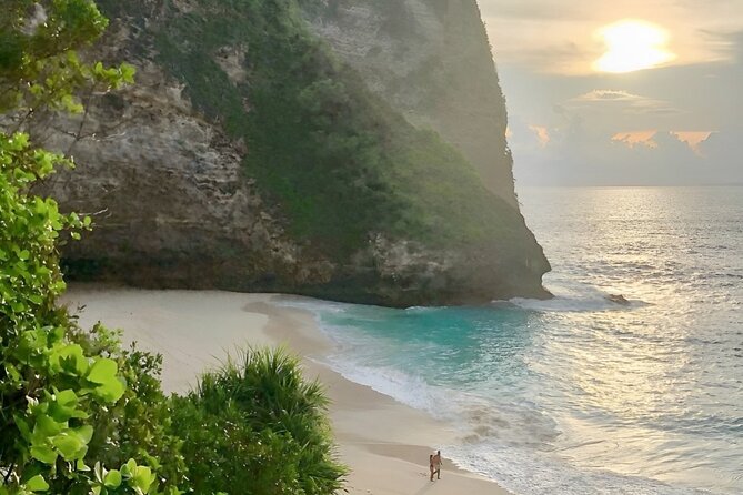 Nusa Penida Day Tour Kelingking Broken and Angels Bay - Crystal Bay: Beach Time and the Weather Rulebook