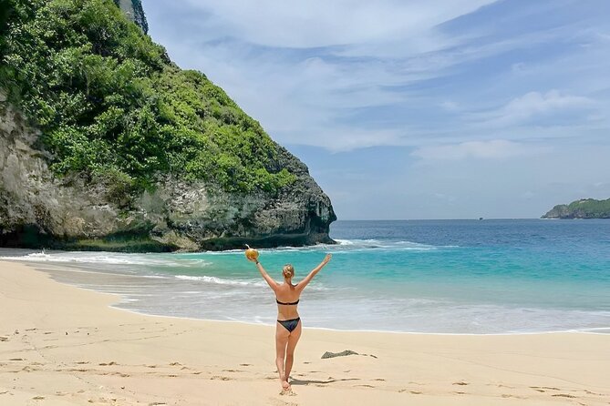 Nusa Penida Day Tour Kelingking Broken and Angels Bay - Broken Beach (Pasih Uug): The Cliffside Arch With the Circular Hole