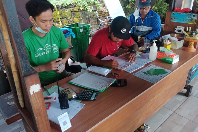 Nusa Penida East And West Full Day Private Guided Tour - Roads, timing, and why your driver really changes the day