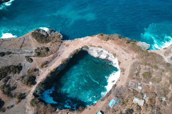Nusa Penida Instagram Unforgettable Tour - Crystal Bay, Black Sand Views and a Practical Water Break