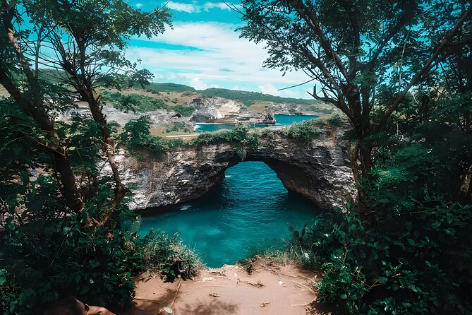 Nusa Penida Island Beach Tour - Departure From Bali Island - Lunch set menu and entrance tickets: fewer add-ons, more time for views