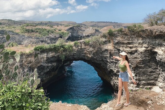 One Day Snorkeling Trip & West Tour Nusa Penida by Penidago - Pickup, shuttle, and small-group pacing (max 6 travelers)