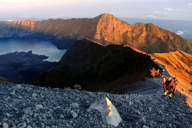 Popular Rinjani Trekking Tour Service To Summit For 2 Days Via Sembalun Trail - Arrival Day in Senaru, Plus Waterfall Stop Before the Hike