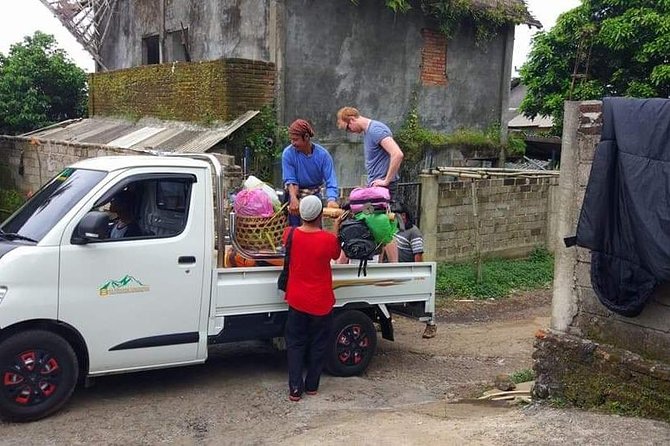 Popular Rinjani Trekking Tour Service To Summit For 2 Days Via Sembalun Trail - The Included Gear Is Not a Small Detail
