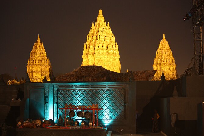 Prambanan Sunset and Ramayana Ballet with Dinner - Step by step: your 6-hour evening plan in Yogyakarta
