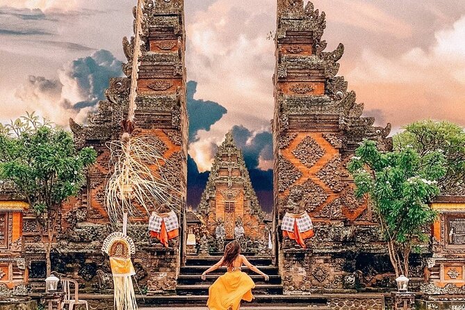 Private 3-day Tour Package: Bali's Top Sights - Day 2: Lempuyang Gates of Heaven, Tirta Gangga, and Waterfalls in Sequence