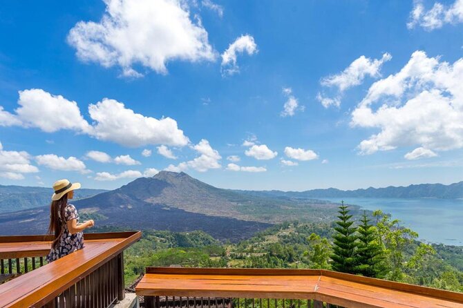 Private 3-day Tour Package: Bali's Top Sights - Day 1: Batuan Temple to Ubud Palace, Market, and Saraswati Temple
