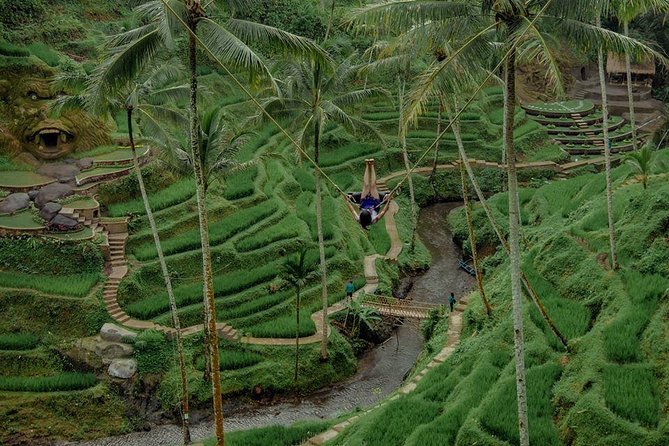 Private 4-Day Tours - Best Bali Tours Package - Best of Bali Highlights - Day 3: Lempuyang Heaven Gate, Tirta Gangga, Virgin Beach, and Tenganan