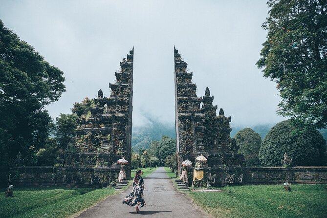 Private Bali Car Charter with Driver up to 6 People - East and Ubud Branch: Barong and Kris, Waterfall, Temples, and Rice Terraces